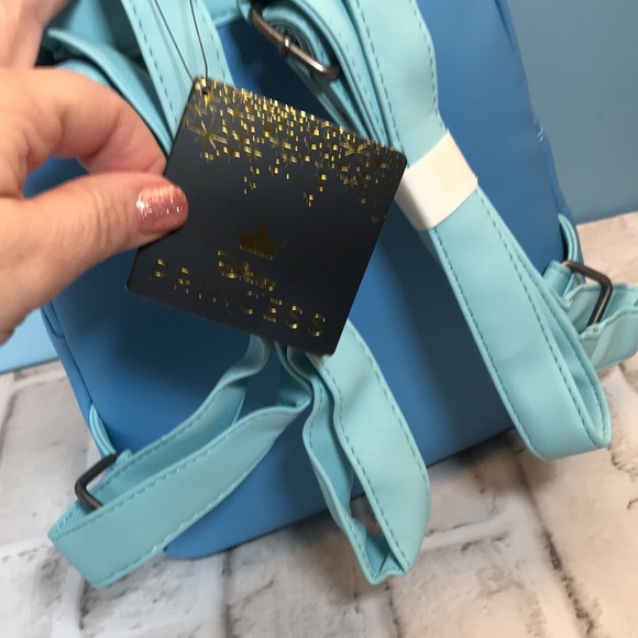 Little Mermaid Loungefly bag NEW - Picture 7 of 8